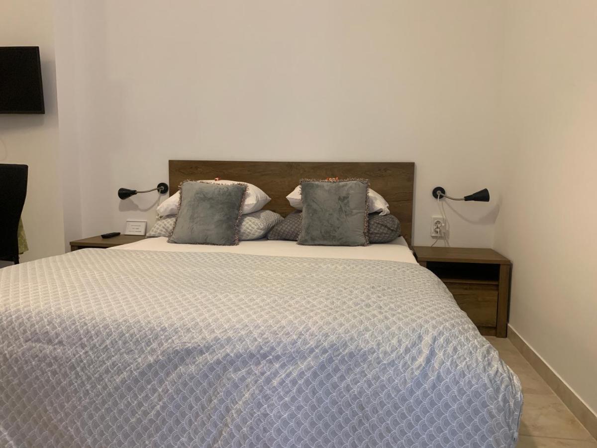 Perello Old Town Hotel Сплит Екстериор снимка
